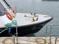 Ọkọ̀ ojú omi ìrìn-àjò fún tà