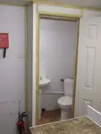 Ọkọ̀ ojú omi tí ó mú ìdọ̀tí fún tà