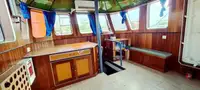 Ọkọ omi ti o fa fún tà