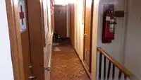 Ọkọ̀ ojú omi tí ó mú ìdọ̀tí fún tà