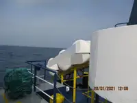 Ọkọ̀ tí wọn fi maa ń gbé ohun èlò tí ó ní ìdáná fún tà