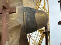 Ọkọ̀ tí ó mú ẹja fún tà