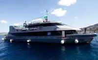 Ọkọ̀ ọpọlọpọ̀ ènìyàn fún tà