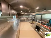 Ọkọ̀ ojú omi ìrìn-àjò fún tà