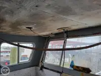 Ọkọ omi ti o mu ọja fún tà