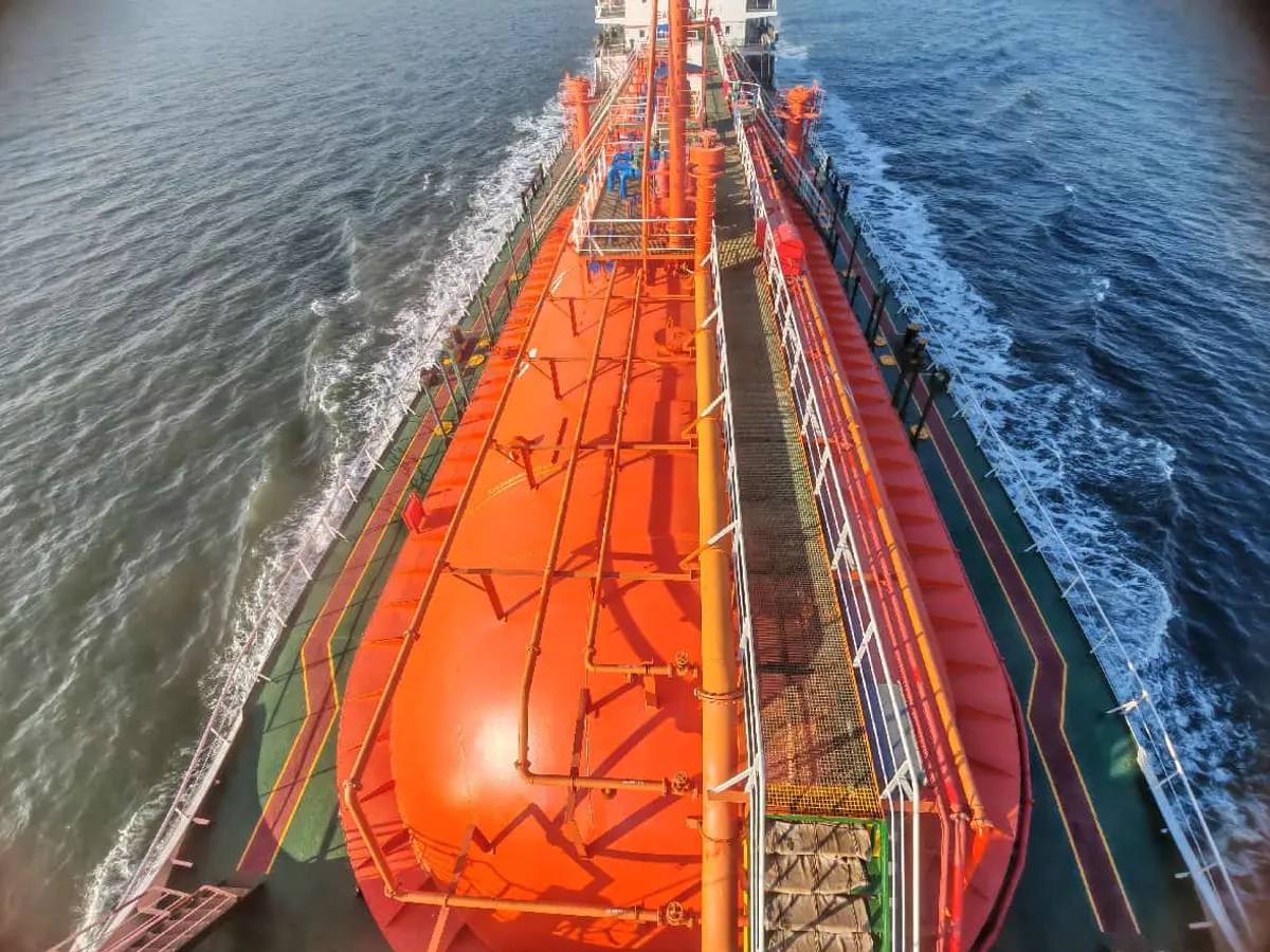 Ọkọ̀ tí ó mú LPG fún tà