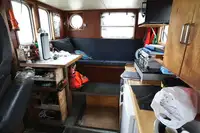Ọkọ̀ tí ó mú ẹja fún tà