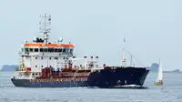 Oil/Chemical tanker fun tita