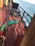 Ọkọ̀ ojú omi tí ó mú ìdọ̀tí fún tà
