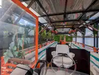 Ọkọ̀ ojú omi ìrìn-àjò fún tà