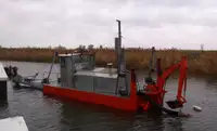 Ọkọ̀ ojú omi tí ó mú ìdọ̀tí fún tà