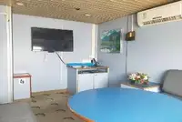 Ọkọ̀ ojú omi ìrìn-àjò fún tà