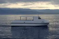 Ọkọ̀ ọpọlọpọ̀ ènìyàn fún tà