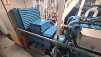Ọkọ omi ti o mu ọja fún tà