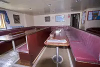 Ọkọ̀ tí ó mú ẹja fún tà