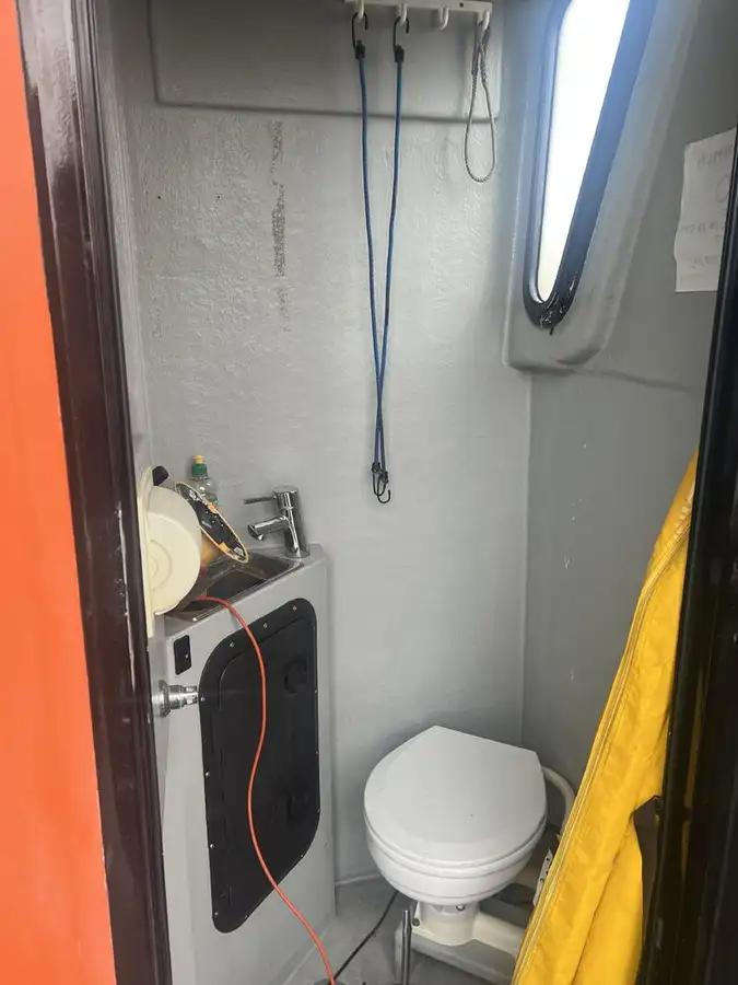 Catamaran fún tà