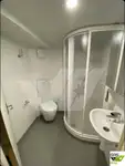 Ọkọ̀ ojú omi ìrìn-àjò fún tà