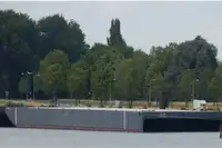 Barge fun tita