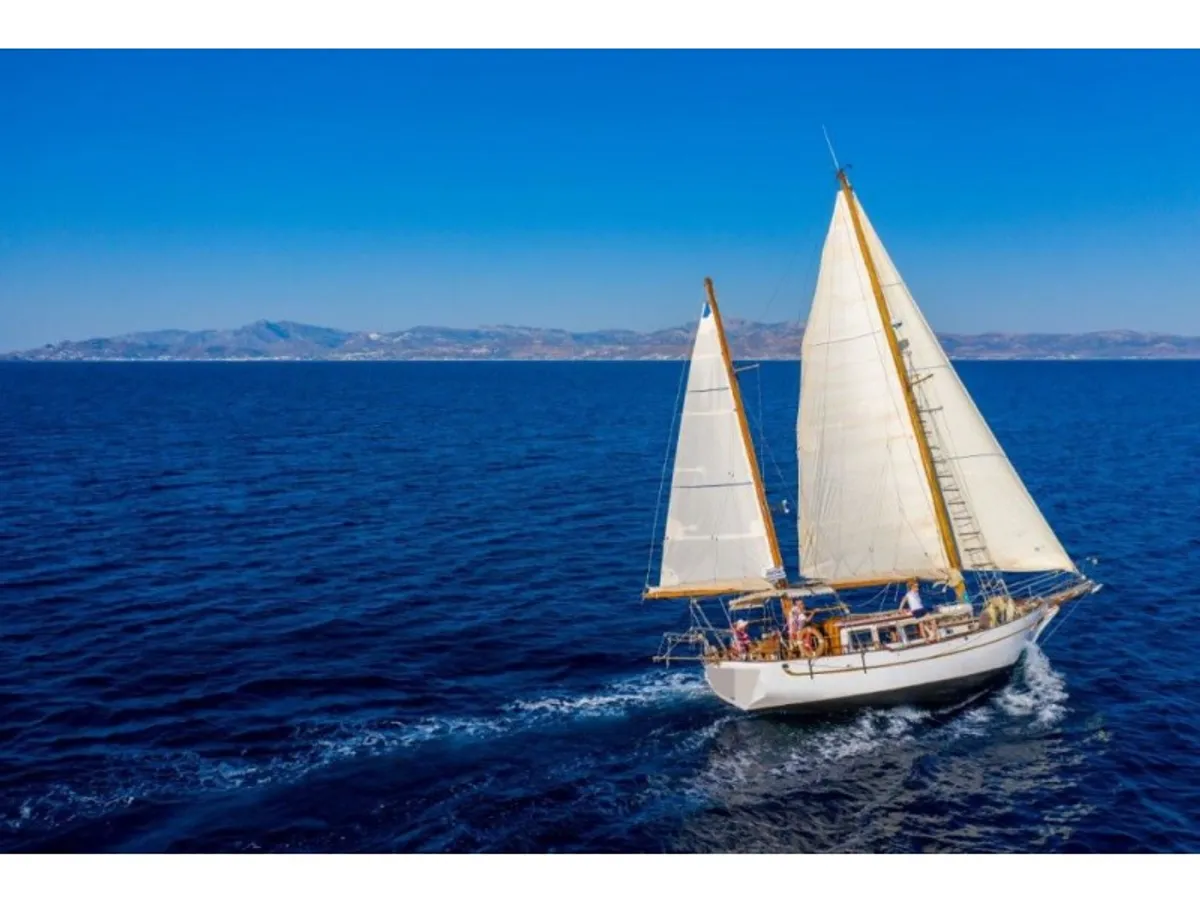 Yacht fún tà