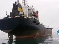 Ọkọ̀ tí ó mú epo / kemikali fún tà