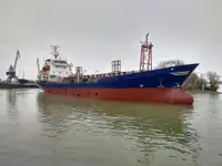 Oil/Chemical tanker fun tita