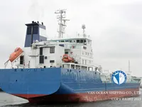 Ọkọ̀ tí ó mú epo / kemikali fún tà