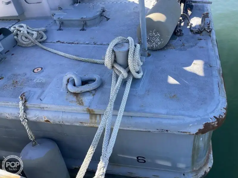 Ọkọ omi Landing, Tank fún tà