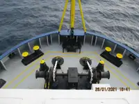 Ọkọ̀ tí wọn fi maa ń gbé ohun èlò tí ó ní ìdáná fún tà