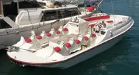 Ọkọ̀ ọpọlọpọ̀ ènìyàn fún tà