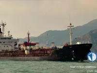 Ọkọ̀ tí ó mú epo / kemikali fún tà