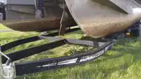 Ọkọ̀ ojú omi tí ó mú àwọn ìkọ́kọ̀ fún tà