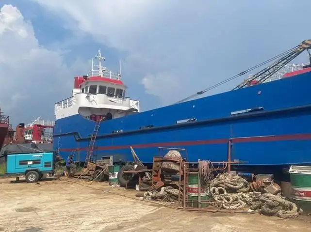 Ọkọ omi Landing, Tank fún tà
