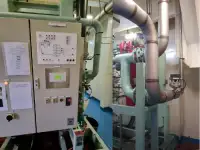 Ọkọ̀ tí ó mú epo / kemikali fún tà