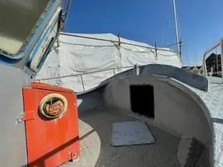 Ọkọ̀ ojú omì fún iṣẹ́ gbigbé LNG fún tà