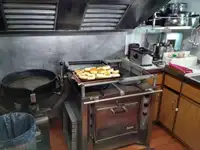 Ọkọ̀ tí ó mú ẹja fún tà