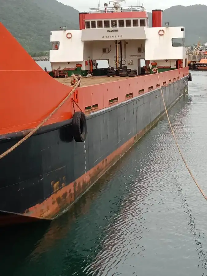 Ọkọ omi Landing, Tank fún tà