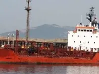 Ọkọ̀ tí ó mú epo / kemikali fún tà