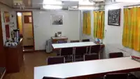 Ọkọ̀ ojú omi tí ó mú ìdọ̀tí fún tà