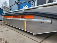 Catamaran fún tà