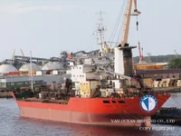 Ọkọ̀ tí ó mú epo / kemikali fún tà