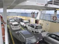 Ọkọ̀ tí ó mú ọkọ̀ rọ̀ fún tà