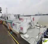 Ọkọ̀ ọpọlọpọ̀ ènìyàn fún tà