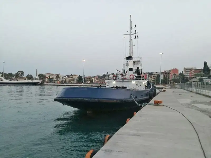Ọkọ omi ti o fa fún tà