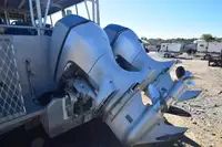 Ọkọ̀ ọpọlọpọ̀ ènìyàn fún tà