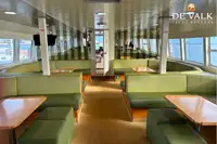 Ọkọ̀ ojú omi ìrìn-àjò fún tà