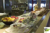 Ọkọ̀ ojú omi ìrìn-àjò fún tà