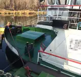Ọkọ̀ ojú omi tí ó mú àwọn ìkọ́kọ̀ fún tà