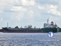 Ọkọ̀ tí ó mú epo / kemikali fún tà