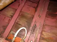 Ọkọ̀ ojú omi kékeré fún tà