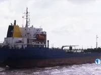 Ọkọ̀ tí ó mú epo / kemikali fún tà